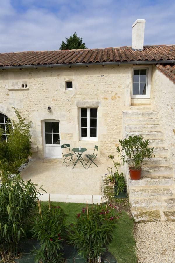 Le Clos De Tesson 외부 사진